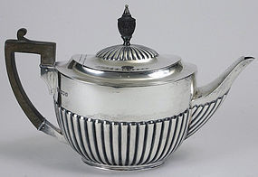 English Edwardian sterling silver teapot, Hutton and Sons