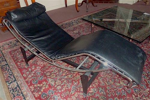 Le Corbusier style LC-4 chaise longue