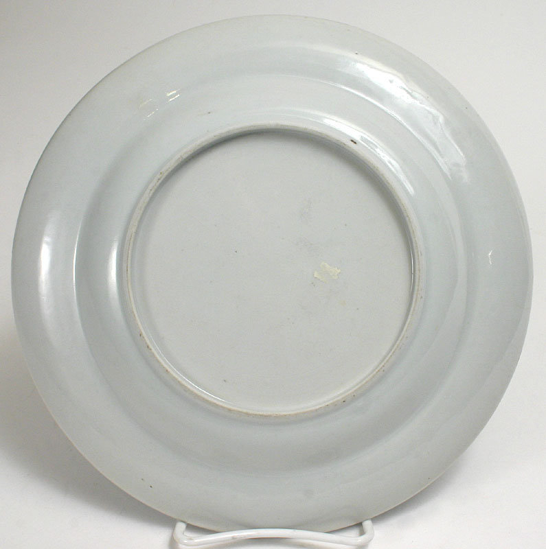 Chinese Export armorial porcelain soup plate, Snodgrass