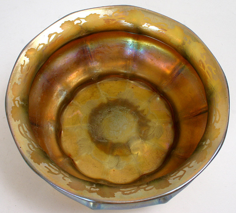 Tiffany Favrile art glass bowl, Louis Comfort Tiffany