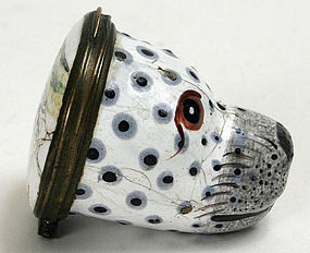 Bilston figural enamel bonbonniere box of a seal's head