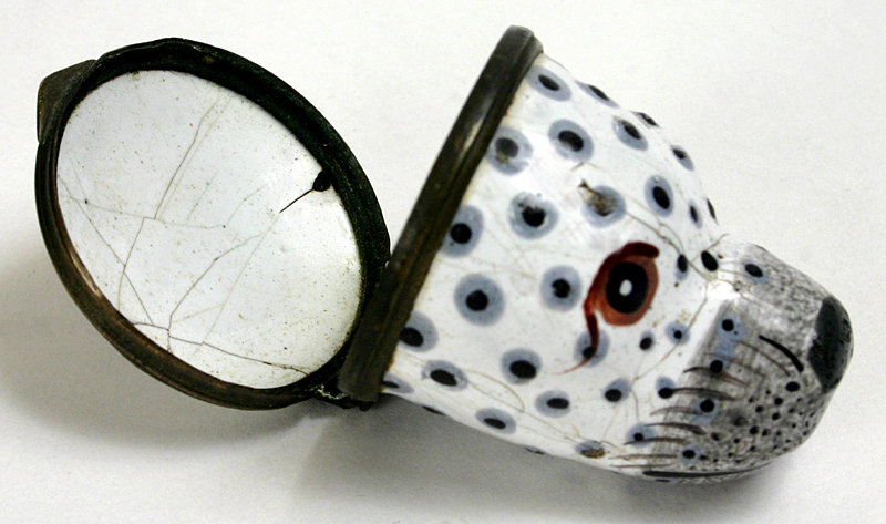 Bilston figural enamel bonbonniere box of a seal's head