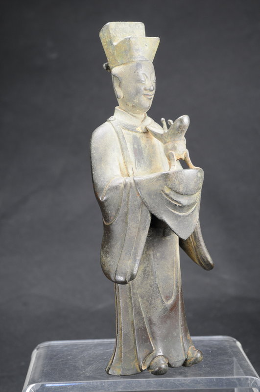 Important Statue of Taoist Dignitary, China, 18th C.