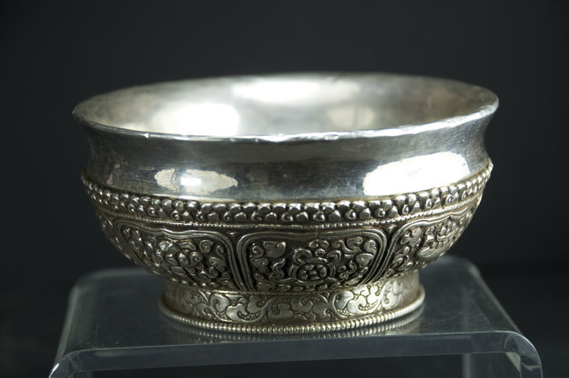 A Fine Tsampa Bowl, Tibet, 19th C.