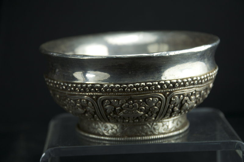 A Fine Tsampa Bowl, Tibet, 19th C.