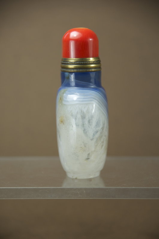 Important &amp; Rare Agate Snuff Bottle, China, 19th C.