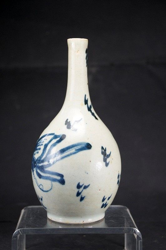 Porcelain Vase, China, Early 19th C.