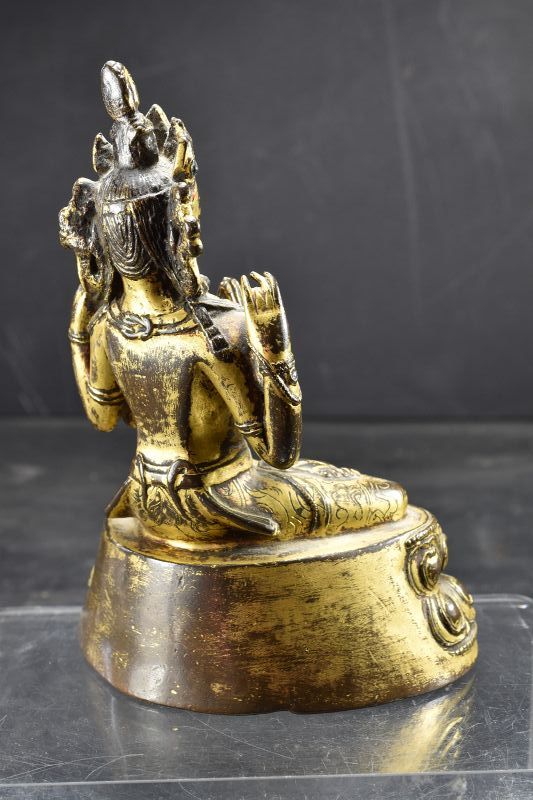 Important Statue of Sadaksari Avalokitesvara, Tibet, 16th C.