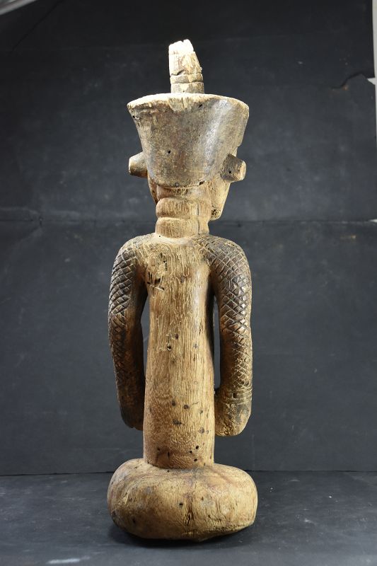 Rare Female Figurine,  R.D. Congo, Dengese Ethnic Group