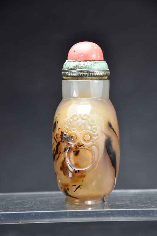 Important Agate Snuff Bottle, China, 19th C.