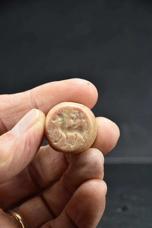 Dome Shaped Agate Seal, Bactria, Ca. 4th BC