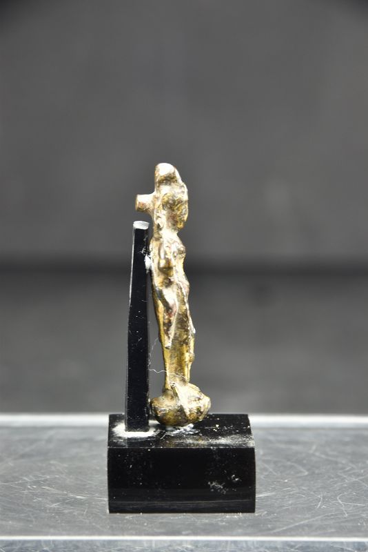 Gilt Bronze Miniature Statue of Padmapani, China, Tang Dynasty