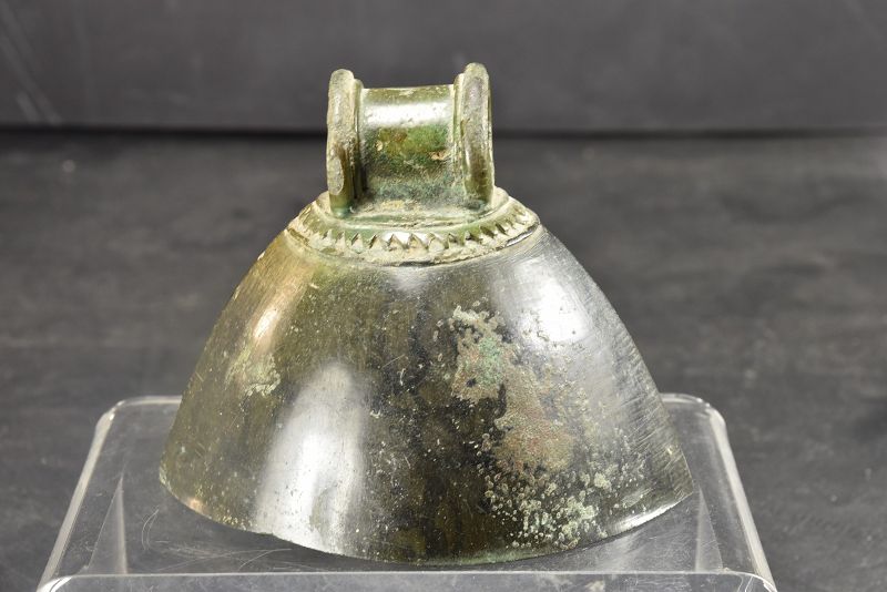 Rare Bronze Bell, Indonesia, Majapahit Period, Ca. 15th C.