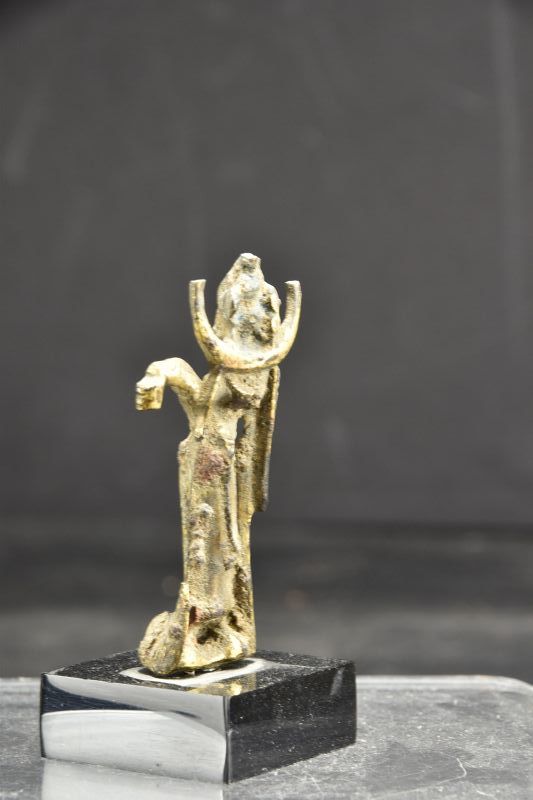 Miniature Gilt Bronze Statue of Avalokiteshvara, China, Sui Dynasty