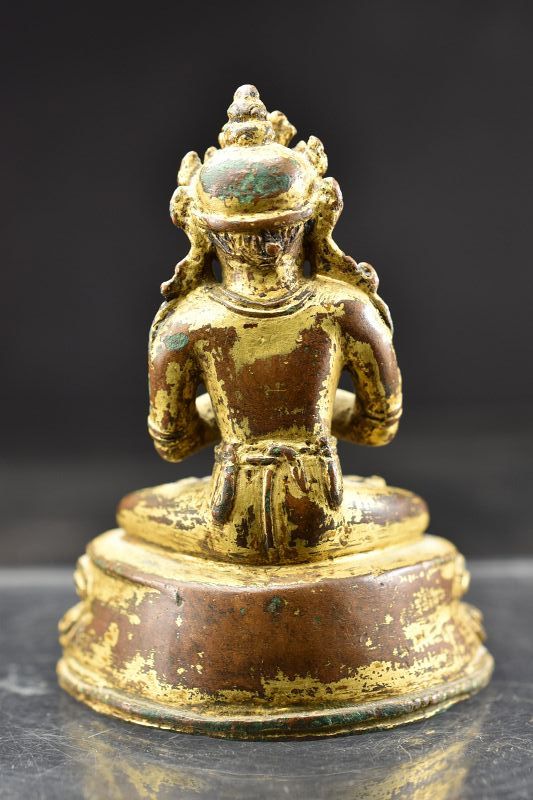 Important Gilt Bronze Statue of Vajradhara, Nepal, 15th to 16th C.