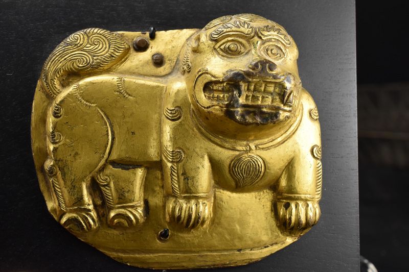 Snow Lion Plate, Tibet, Early 19th Century