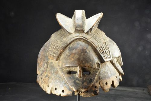 Mende Helmet Mask