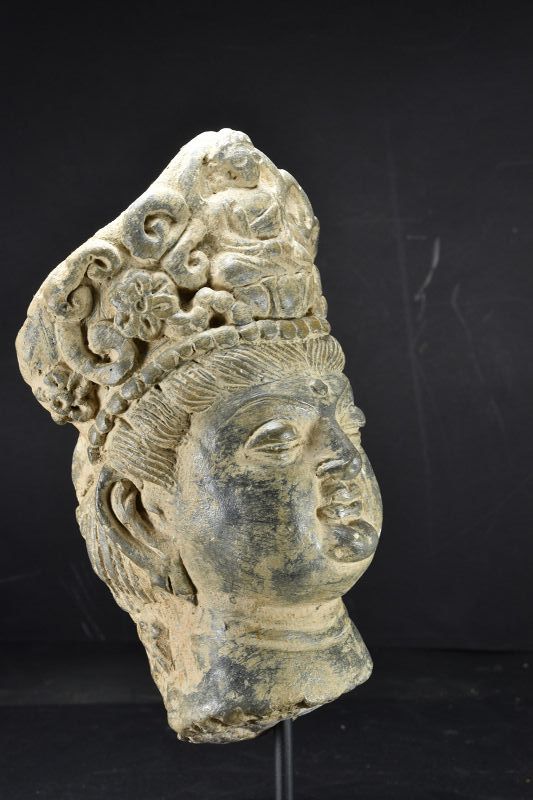 Important Stone Head of Avalokiteshvara; Gandhara, Ca. 4th C.