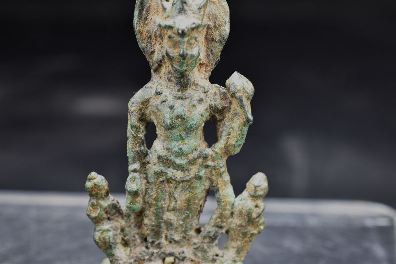 Very Rare Miniature Statue of Kuan Yin, China,Ca. 6th C.