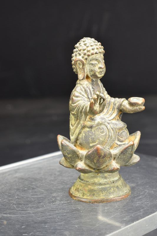 Qing Dynasty, Liao Style Miniature Statue of Buddha