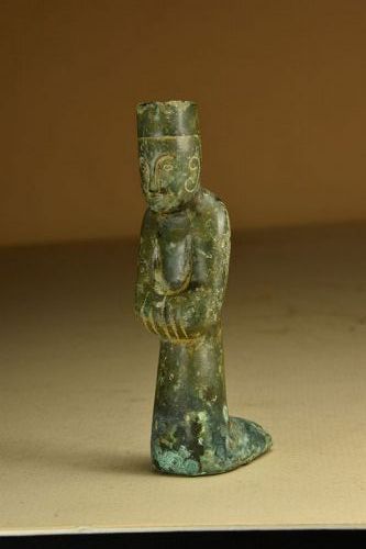 China Han Dynasty Miniature Statue of a Dignitary