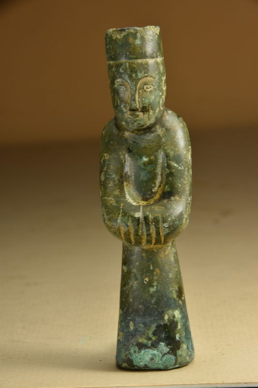 China Han Dynasty Miniature Statue of a Dignitary