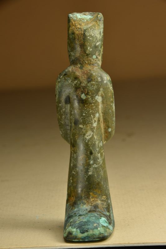 China Han Dynasty Miniature Statue of a Dignitary