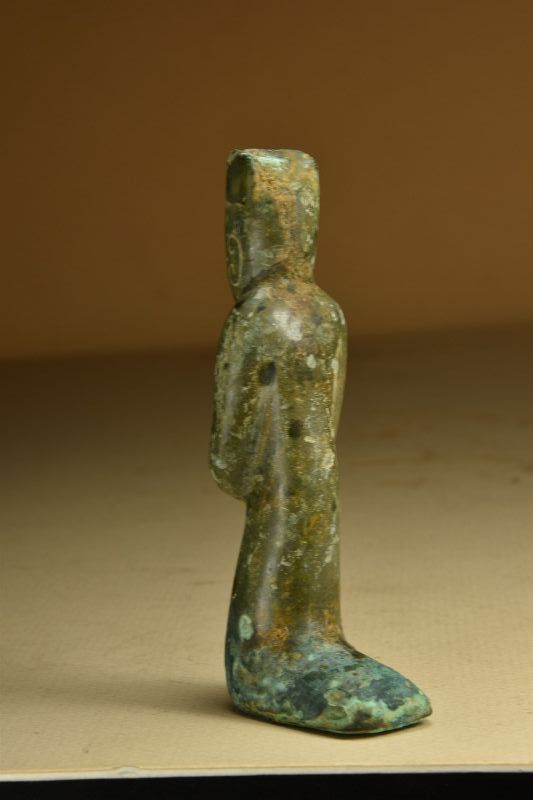 China Han Dynasty Miniature Statue of a Dignitary