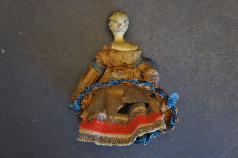 3 1/2&quot; Grodneatal doll in original clothes and painted face C.1840