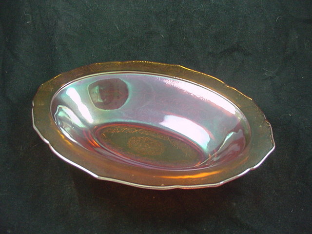Normandie Iridescent Oval Vegetable Bowl