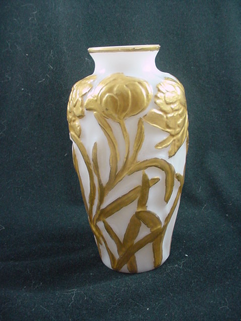 Consolidated Glass Jonquil Vase