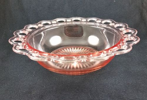 Old Colony Lace Edge Round Vegetable Bowl