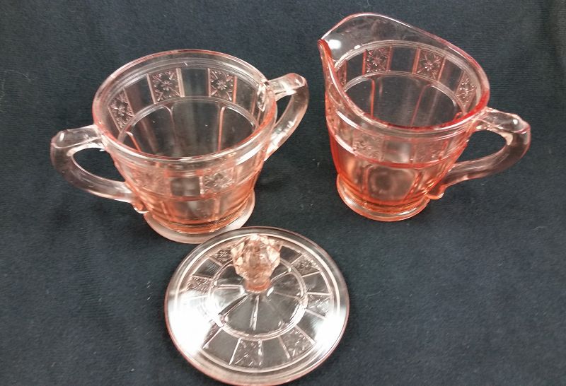 Doric Sugar &amp; Creamer Set - Pink