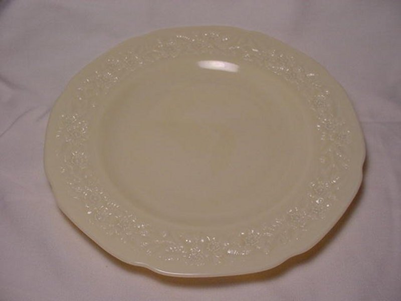 Indiana Custard Dinner Plate