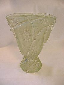 Consolidated Line 700 Fan Vase - Jade Ceramic