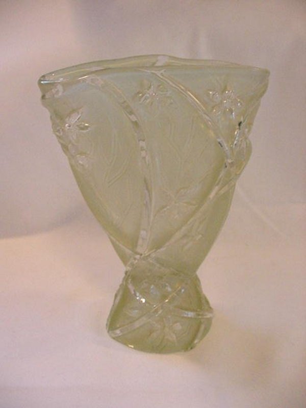 Consolidated Line 700 Fan Vase - Jade Ceramic