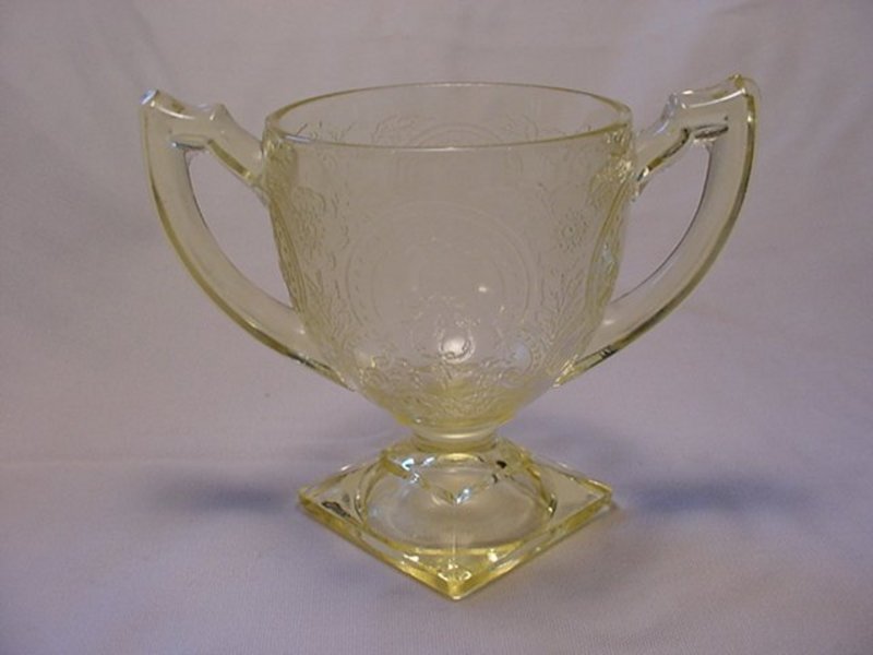 Horseshoe Yellow Sugar Bowl