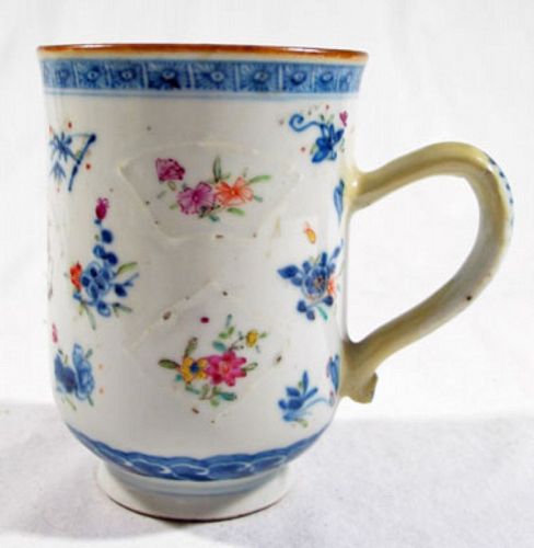Chinese Export Porcelain Mug