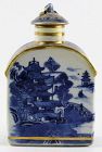 Antique Chinese Export Blue and White Porcelain Tea Caddy With Gilding