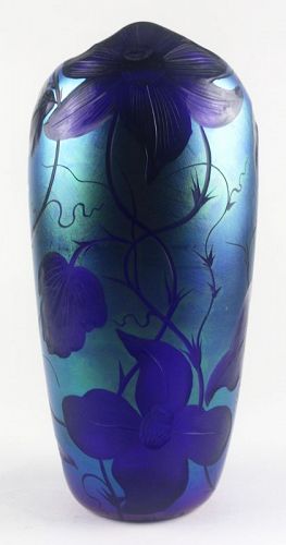 1982 Orient and Flume Carved Vase with Flowers and Leaves