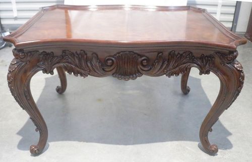 Late 20th Century Shaped Walnut Rococo Style Coffee Table