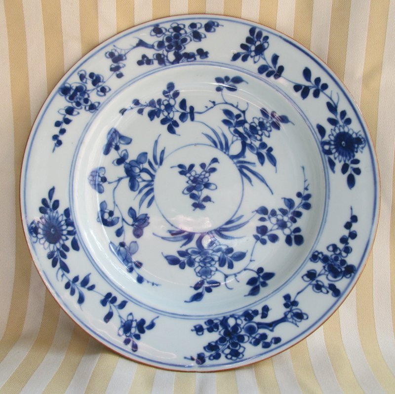 Chinese export blue &amp; white plate c. 1750