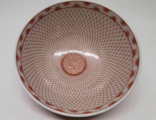 Kutani bowl by Yoko Hasatani
