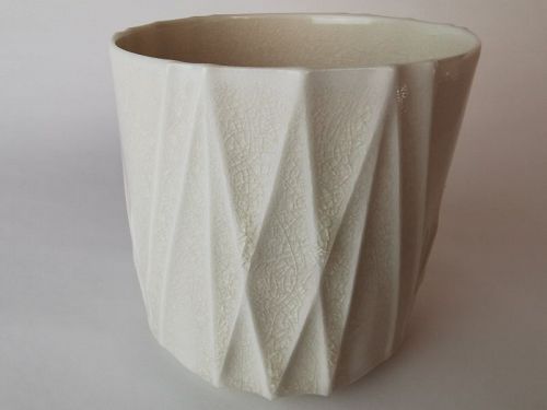 White porcelain tea bowl by Shoh Araya