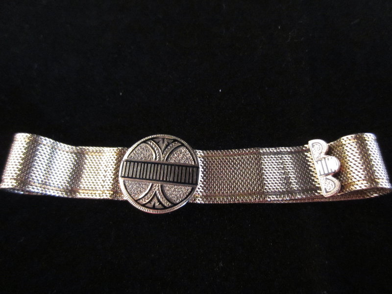 14k Gold Mesh Victorian Slide Bracelet