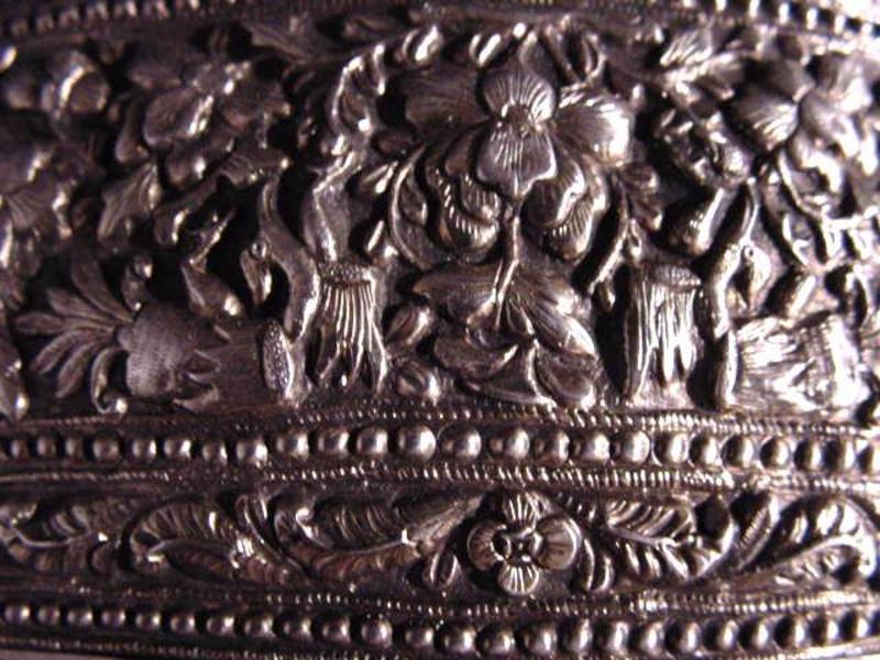 Minahasa Tribe Belt Buckle in Silver !