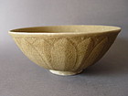 A Song Dynasty Longquan Celadon Lotus bowl