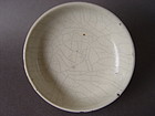 An small interesting Ge glazed dish