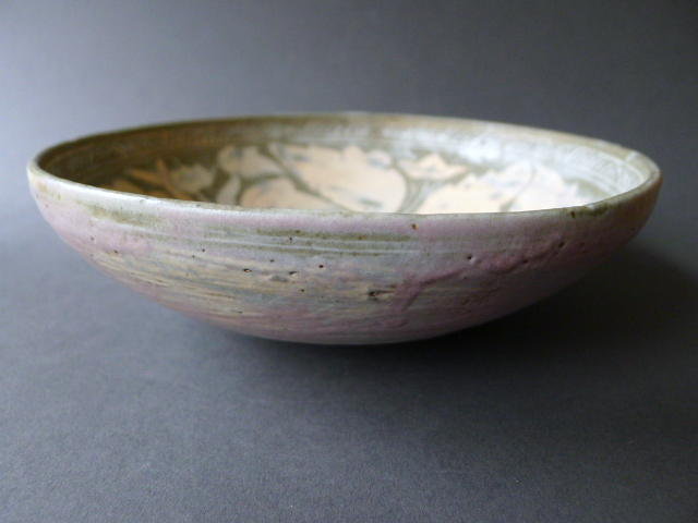 A large impressive Korean  15th century Punch´ong bowl