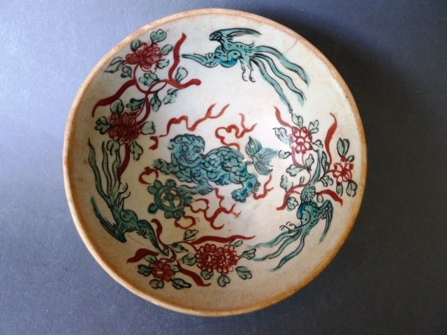 A Ming Swatow polychrome bowl